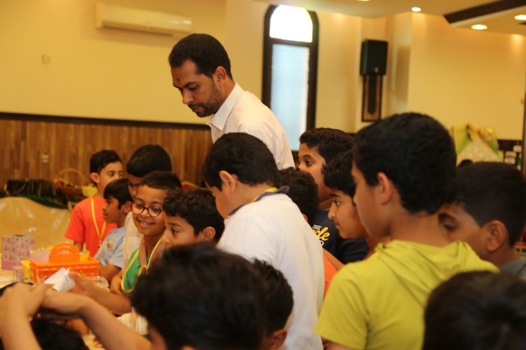 مسجدي الشيخ خلف والشيخ أحمد في زيارة لمخيم أصول الدين