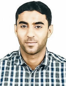 الأستاذ عبد الإله قمبر