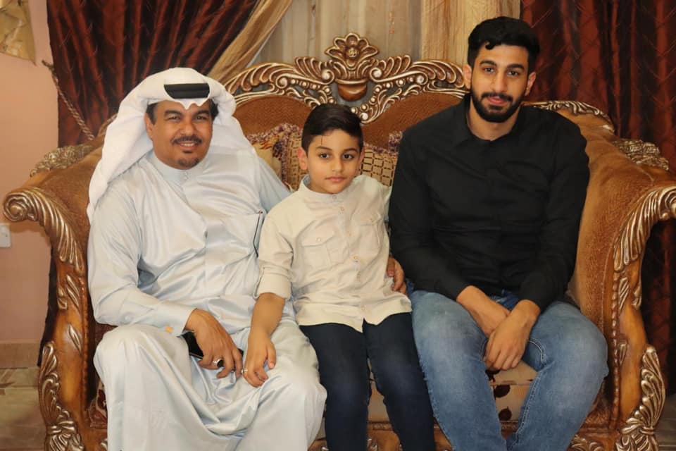 صورة عائلية للدكتور جعفر الهدي 